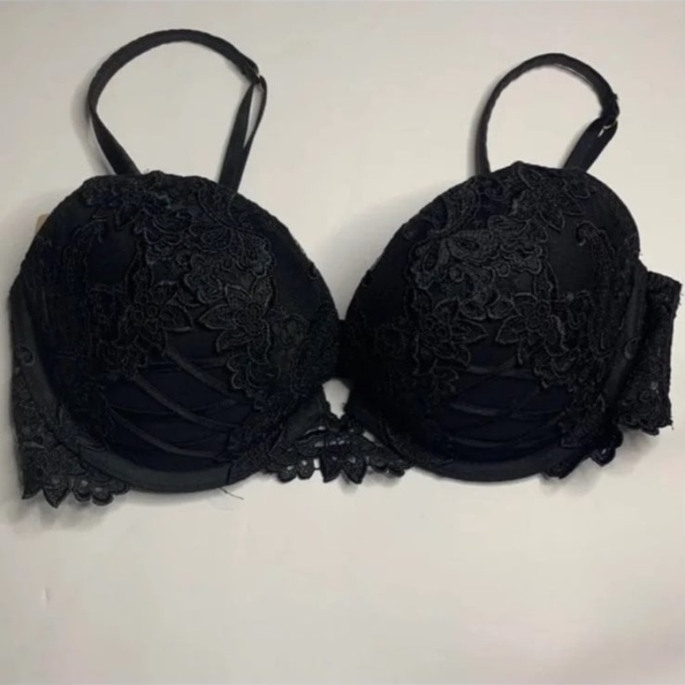 Victoria secret very sexy designer bra
